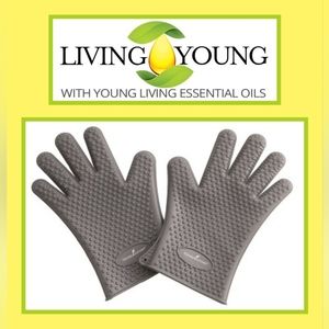 SOLD Young Living Gray Silicone Rubber Gloves Oils Cooking Grilling BBQ Camping
